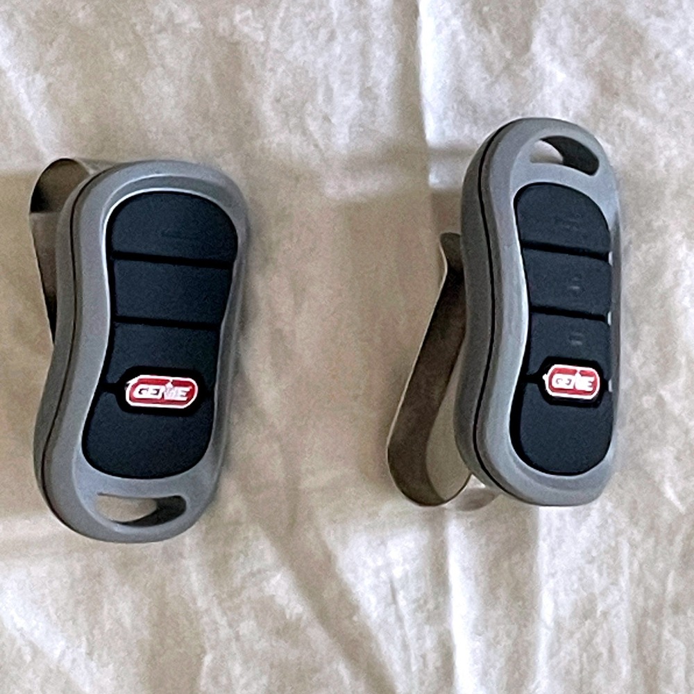 Genie Garage Door Opener Remote G3T-A 3-Button Intellicode Lot of 2 Grey Visor